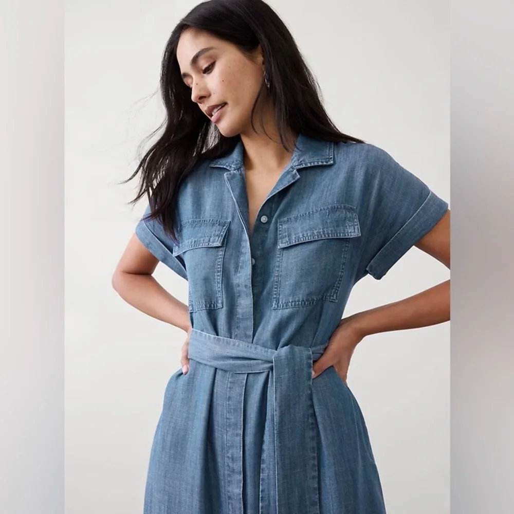 NWT! Banana Republic Chambray Utility Midi Shirtdress - Multiple🍉 - Picture 2 of 7